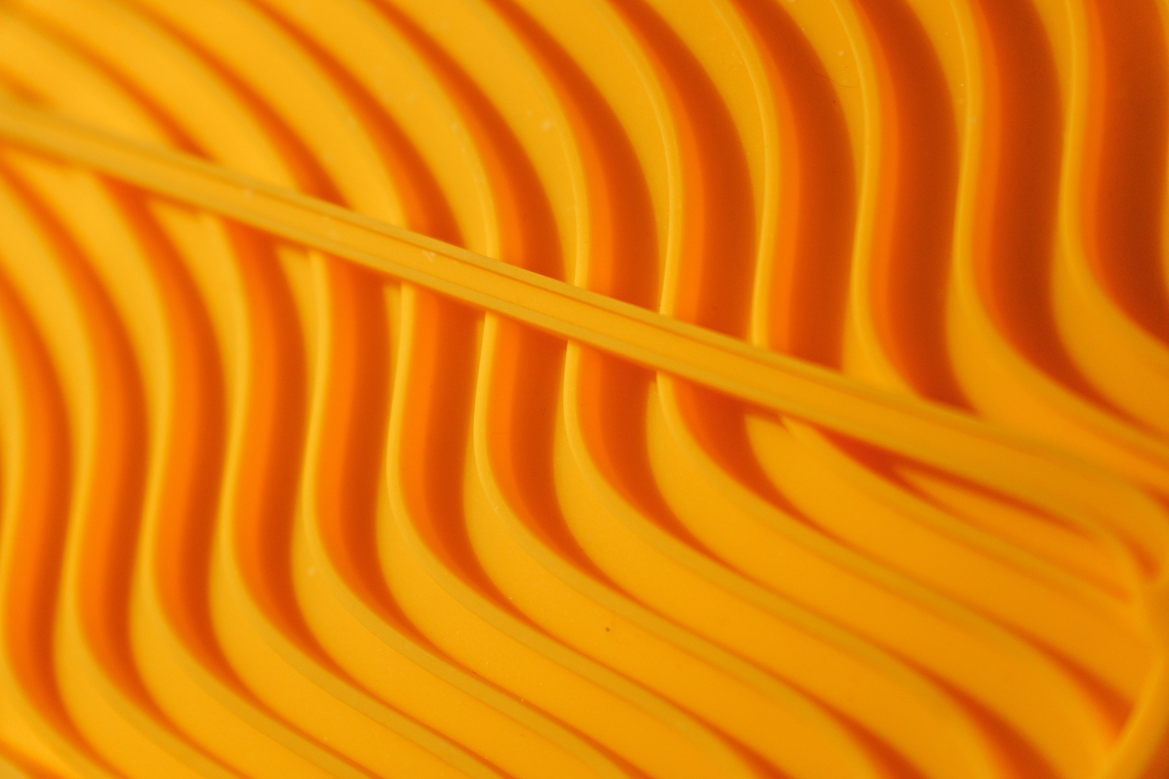 Banana Leaf Pet Lick Mat